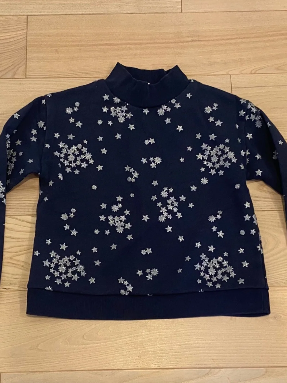 J. Crew Crewcuts Girls’ Size XL Navy Turtleneck Sweatshirt with Silver Stars